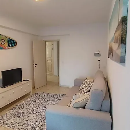 Peniche's Blue & Yellow Appartement Peniche