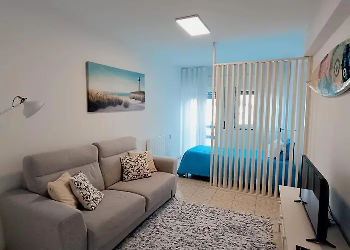 Peniche's Blue & Yellow Peniche