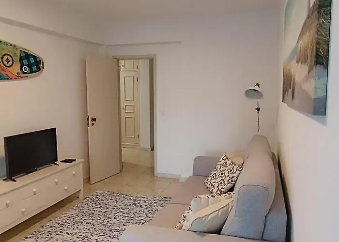 Peniche's Blue & Yellow Appartement Peniche