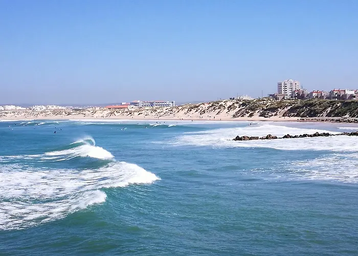 Peniche's Blue & Yellow * Peniche