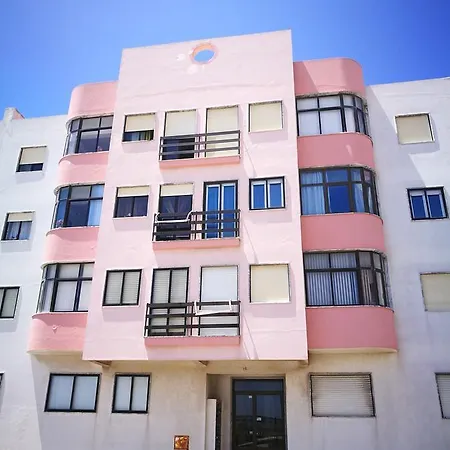 Apartament Peniche's Blue & Yellow Peniche