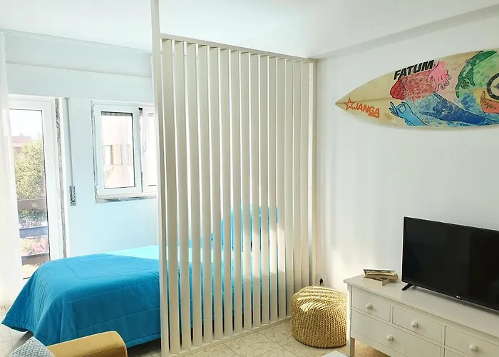 Apartment Peniche's Blue & Yellow