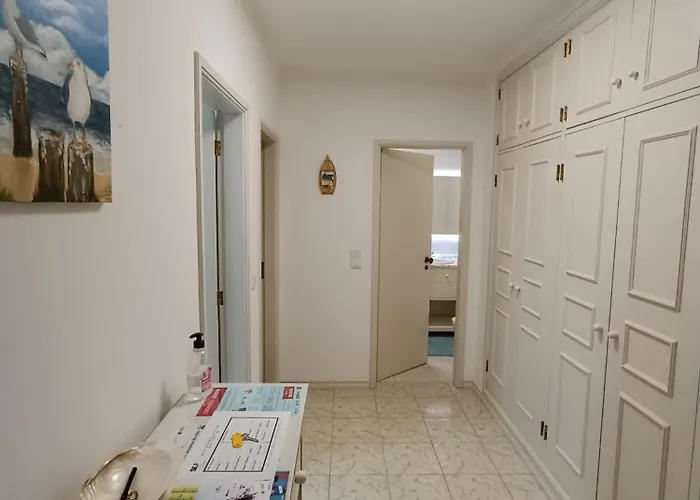 Apartment Peniche's Blue & Yellow Peniche