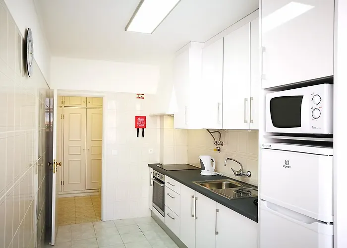 Peniche's Blue & Yellow Peniche